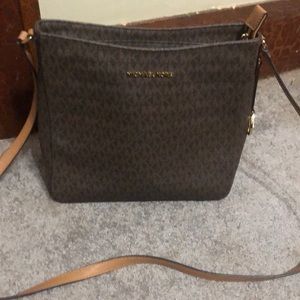 Michael Kors crossbody